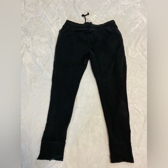 Vintage PINK Victoria Secret Black and Gold 'Eighty Six' Top and Pants S… - Picture 11 of 13